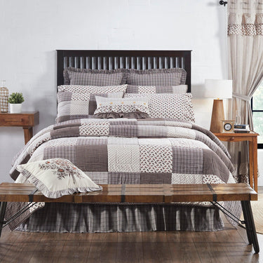 Florette Queen Quilt 90Wx90L VHC Brands - The Fox Decor